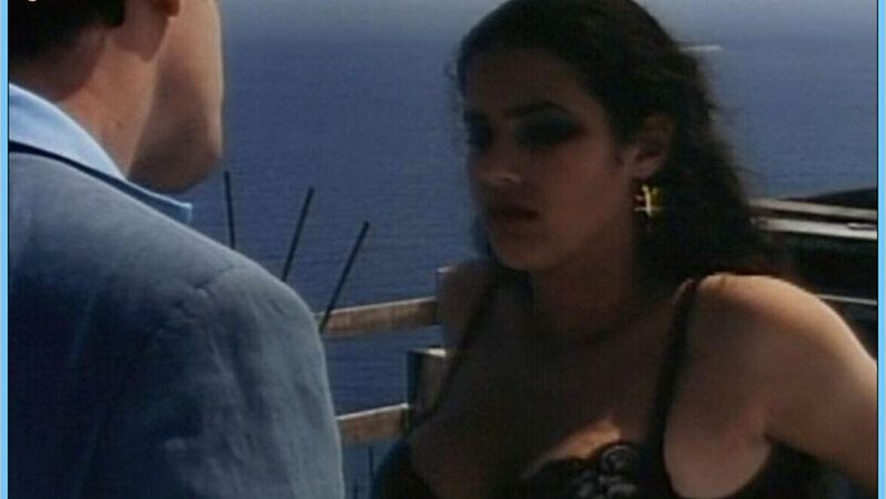 Huevos de oro's Sexiest Scenes with Elisa Tovati. Underwear, SFW, black lace bra. 567174