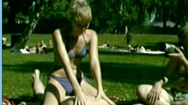 Sexiest Milena Dreißig Scene in Muxmäuschenstill. Bikini, blonde, blue bikini. 613771