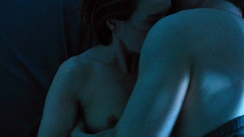 Sarah Paulson in The Runner (2015) Breasts Breasts Brunette 772990