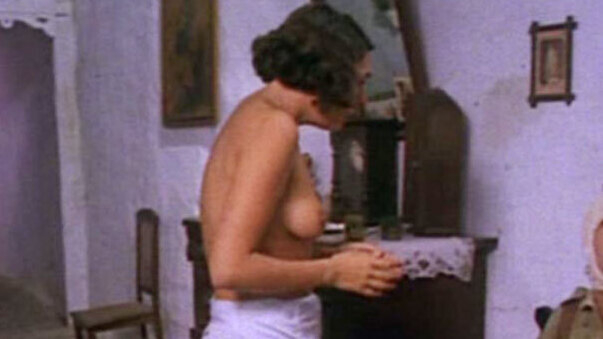 Nudes of Guadalupe from La vaquilla. Breasts, brunette, curly hair. 620754