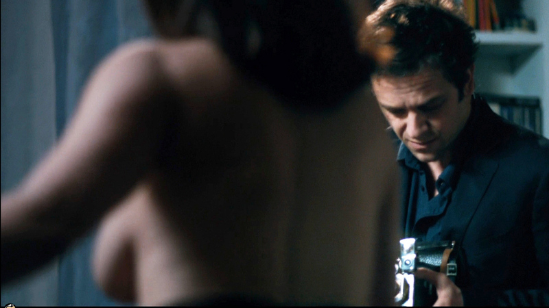Sexiest Scenes of Manon from Darkroom. Sexy, SFW, back exposed. 725861
