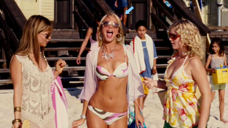 Hottest Arielle Kebbel Scene in Aquamarine. Bikini, SFW, beach. 651080