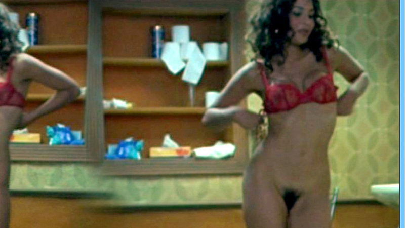 Sandra from 800 Bullets Naked. Bush, black hair, cleavage. 619727