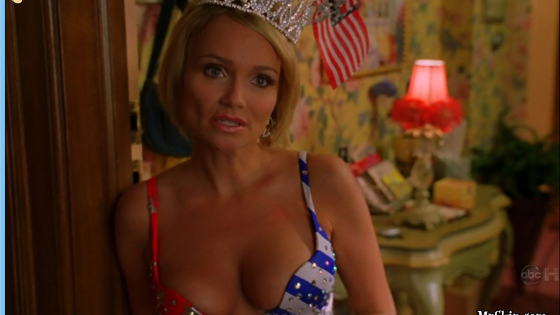 Sexiest Scenes of Olive from Pushing Daisies. Sexy, American flag swimsuit, SFW. 665255