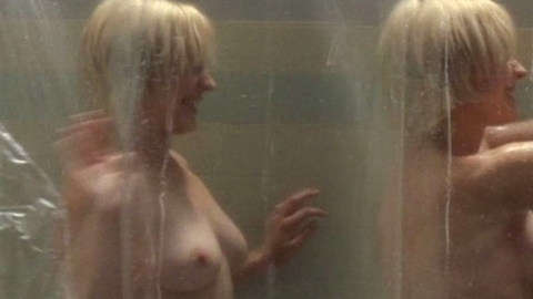 Abi Tucker in The Secret Life of Us (2005) Breasts Blonde Breasts 707405