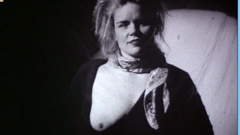 Coco McPherson Nude in I Shot Andy Warhol. Breasts, breast out of shirt, nude. 550504