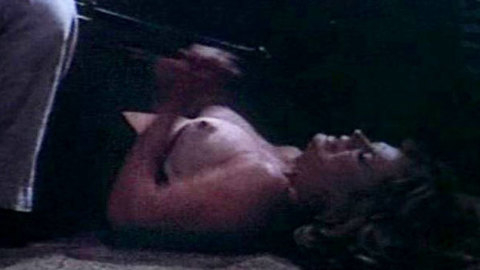 Denise Filiatrault in Ultimatum alla polizia (1974) Breasts Breasts Brunette 621225