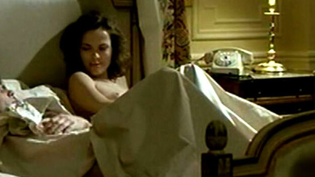 Nathalie Nell Naked in L' amour propre ne le reste jamais très longtemps. Breasts, brunette, couple. 582331