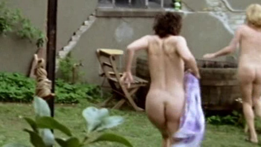 Eva Kryll Nude in Am Tag als Bobby Ewing starb. Butt, man in towel, naked. 789298