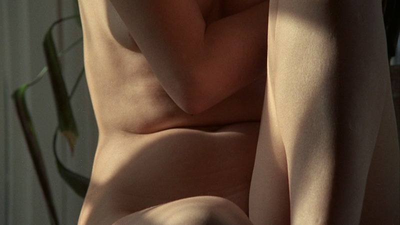 Sexiest Oja Kodar Scene in F for Fake. Sexy, sidebody, sideboob. 749809