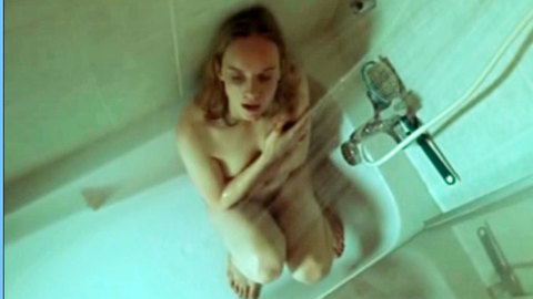 Claudia Geisler in Mörder in Weiß - Der Tod lauert im OP (2005) Bush Bush Covering Breasts 623791