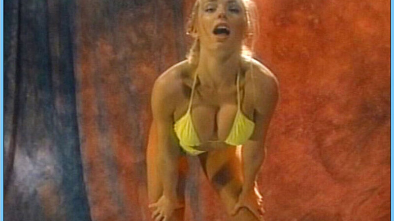 Sexiest Julie Swanson Scenes. Bikini, big breasts, blonde. 624610