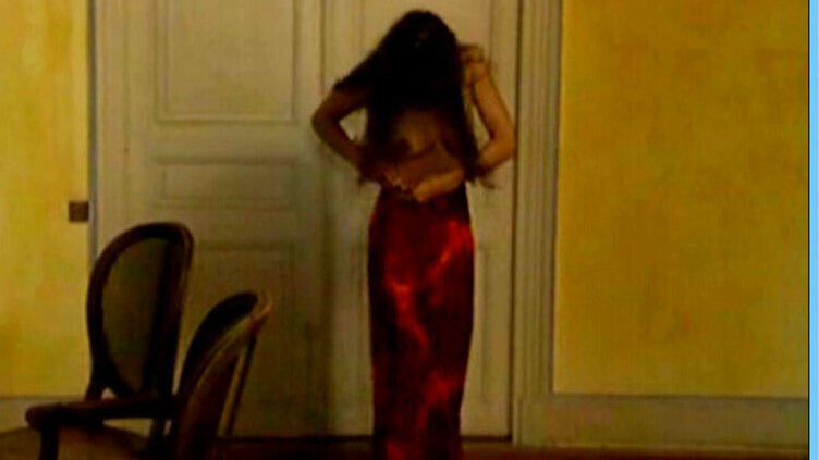 Vanille Attié Nude as Leila. Breasts, black hair, nude. 626564