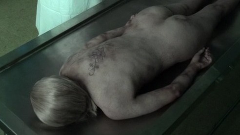 Brianne Davis Nude as Cindy Strauss. Butt, blonde, bruised body. 741362