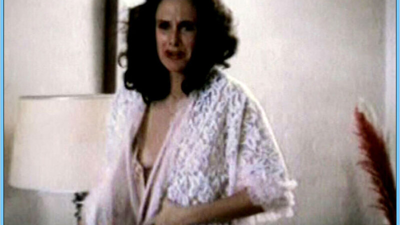 NA from Bonitinha Mas Ordinária ou Otto Lara Rezende Naked. Breasts, nude, open robe. 632651