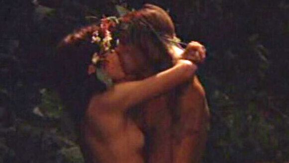 Cláudia Magno Naked in Menino do Rio. Breasts, Butt, couple, kissing. 627919