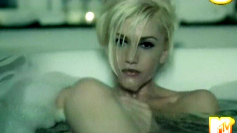Hottest Herself Scenes. Sexy, SFW, bathtub. 643923
