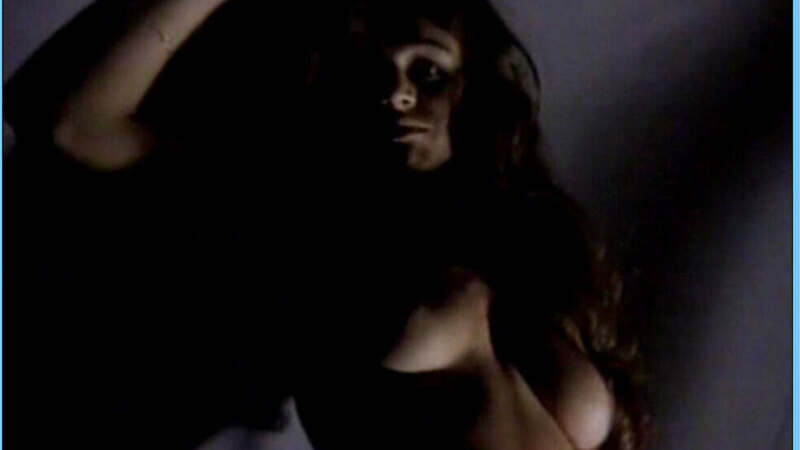 Zilda Mayo Naked in A Ilha dos Prazeres Proibidos. Breasts, black hair, nude. 633139