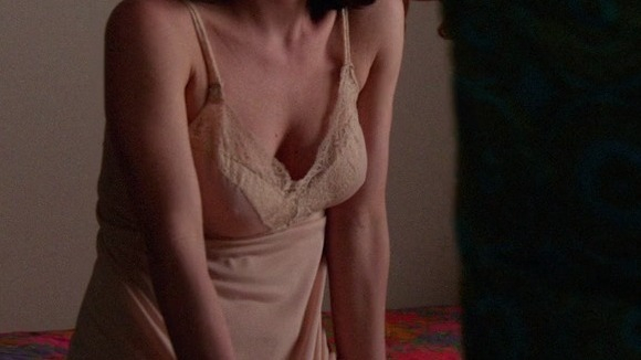 Sexiest Elizabeth Reaser Scene in Mad Men. Sexy, SFW, brunette. 761617