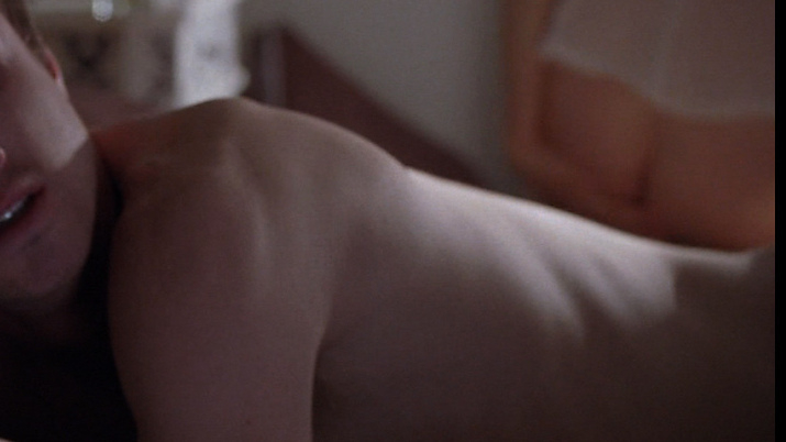 Amanda Seyfried Naked as Sarah Henrickson. Butt, man laying in bed, nude. 680463