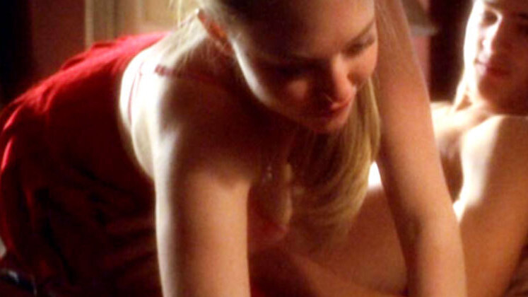 House's Sexiest Scenes with Amanda Seyfried. Underwear, SFW, blonde. 662478