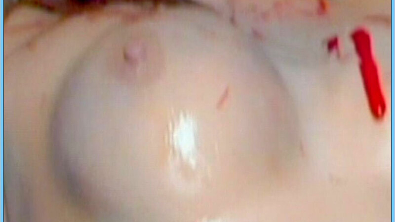 Eliza Borecka Nude in Fantom kiler. Breasts, blood, breast close-up. 630430