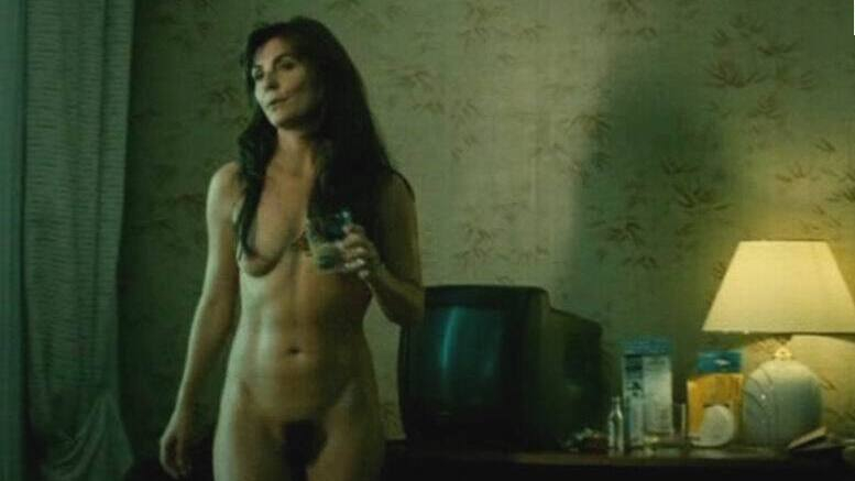 Ana Fernández Nude in Amor en defensa propia. Breasts, Bush, back exposed, black hair. 639244