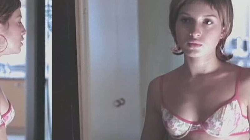 Sexiest María Valverde Scene in Fuera del cuerpo. Underwear, SFW, back exposed. 645637