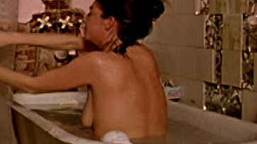 Vera Fogwill Nude in Kept and Dreamless. Breasts, bathtub, nude. 670870