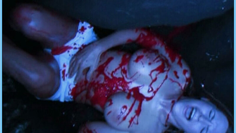 Diana Picallo Naked in Motor Home Massacre. Breasts, blood, nude. 634021