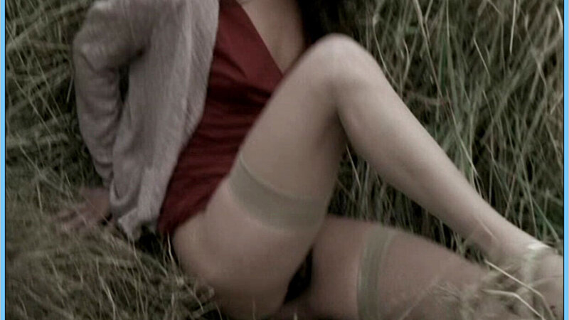 Elisabetta Rocchetti Nude in Out of Hand. Bush, black hair, hairy bush. 648112