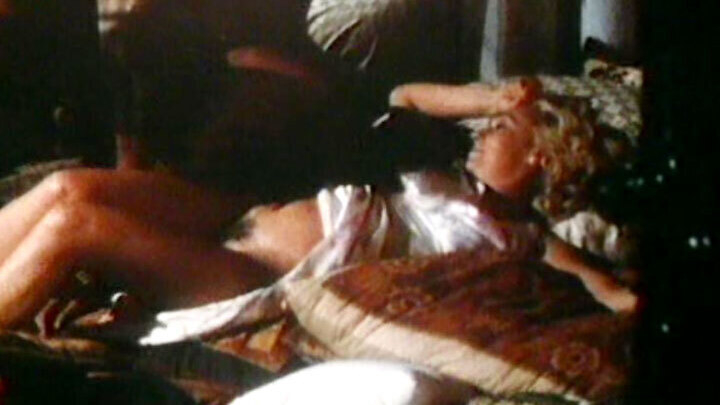 Aldina Martano Nude as Flavia. Bush, hairy bush, laying in bed. 638798
