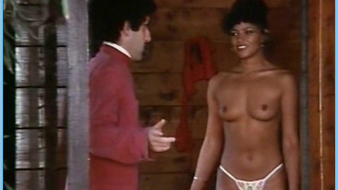 Xiomára Gonzales in È forte un casino! (1982) Breasts Black Hair Breasts 634434