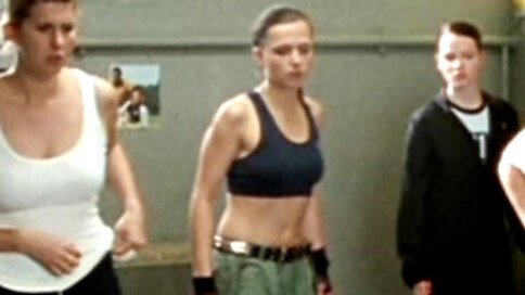 Sexiest Zarah Jane McKenzie Scene in Eine andere Liga. Underwear, SFW, black hair. 633937