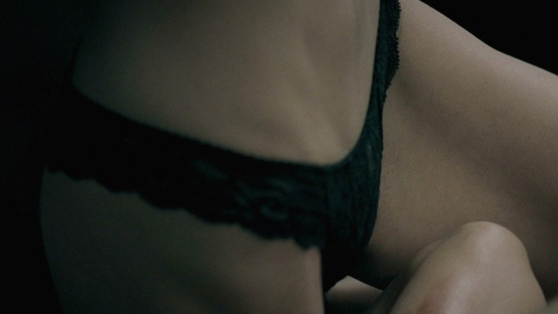 Sexiest Krsy Fox Scene in Underworld: Evolution. Underwear, SFW, black lace panties. 739987