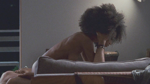 Yaya DaCosta in The Kids Are All Right (2010) Breasts Butt Afro Black 690717