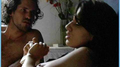 Maryam Zaree in Breaking Glass (2005) Breasts Breasts Brunette 579125