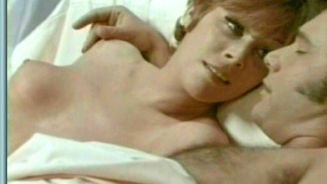 Elizabeth Knowles Naked as Norma Sands (as Lisa Grant). Breasts, couple, couple in bed. 736659