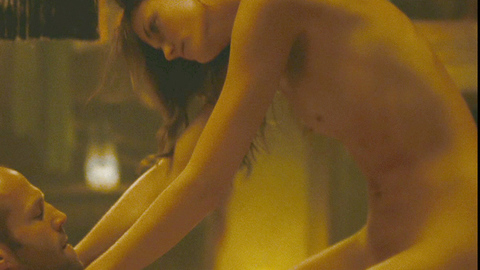 Mini Anden in The Mechanic (2011) Breasts Breasts Brunette 696665