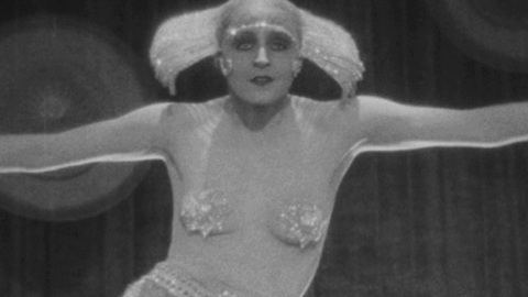 Sexiest Brigitte Helm Scene in Metropolis. Sexy, black and white, dancing. 696523