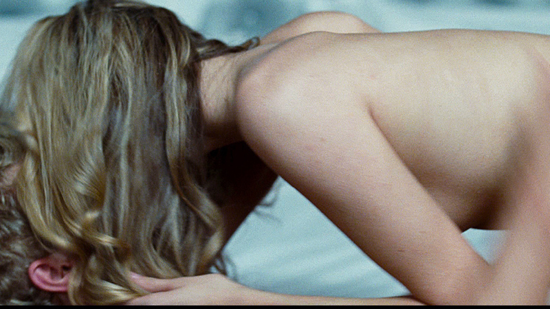 Hottest Tamsin Egerton Scene in 4.3.2.1. Sexy, SFW, back exposed. 706070