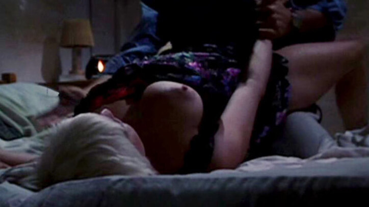 Isabel Achaval Nude in Tres pájaros. Breasts, blonde, couple. 638758