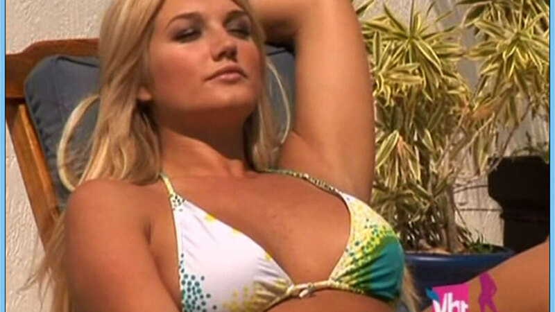 Hottest Brooke Hogan Scene in Brooke Knows Best. Bikini, blonde, hand in hair. 666080
