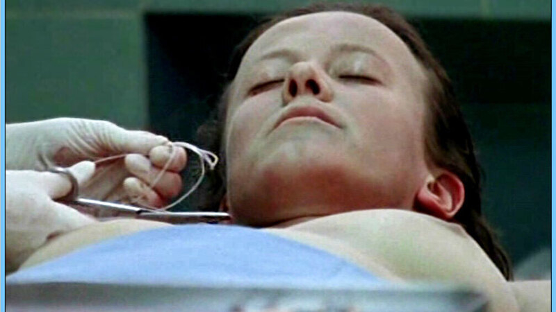 Katharina Spiering Naked in Der letzte Zeuge. Breasts, brunette, exam table. 656281