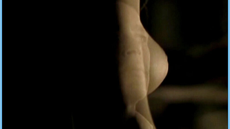 Ellenie Salvo González Nude in Verschleppt - Kein Weg zurück. Breasts, nude, right breast. 640660