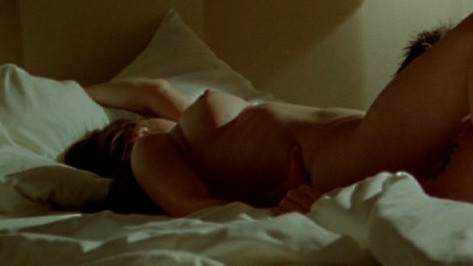 Natalia Avelon Nude as Marianna. Breasts, bed, brunette. 701060
