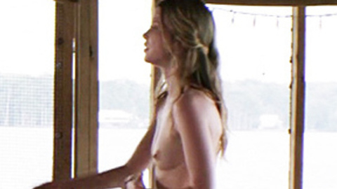 Emma Booth in Parker (2013) Breasts Breasts Brunette 725094