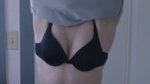 Haley Bennett in Deep Powder (2013) Underwear Black Bra Cleavage 747545