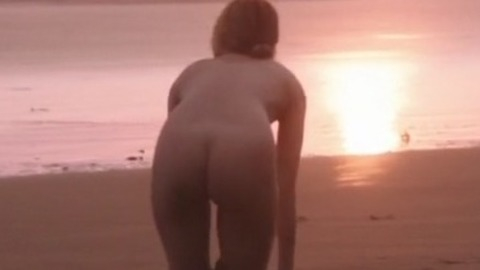 Haley Bennett in Deep Powder (2013) Butt Beach Blonde 747551