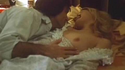 Lise Thouin Nude in Les Colombes. Breasts, brunette, couple in bed. 641614